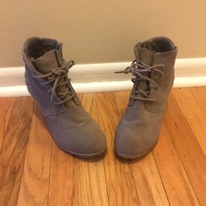 Grey Wedge bootie
